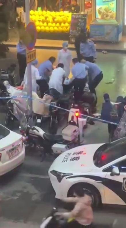 广州市荔湾区西华路金平大厦持刀砍人事件 行凶者被警察击毙  第4张